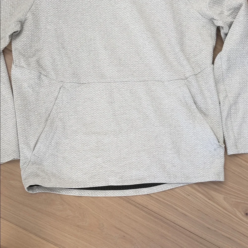 lululemon athletica Men's Hoodie - Picture 4 of 5